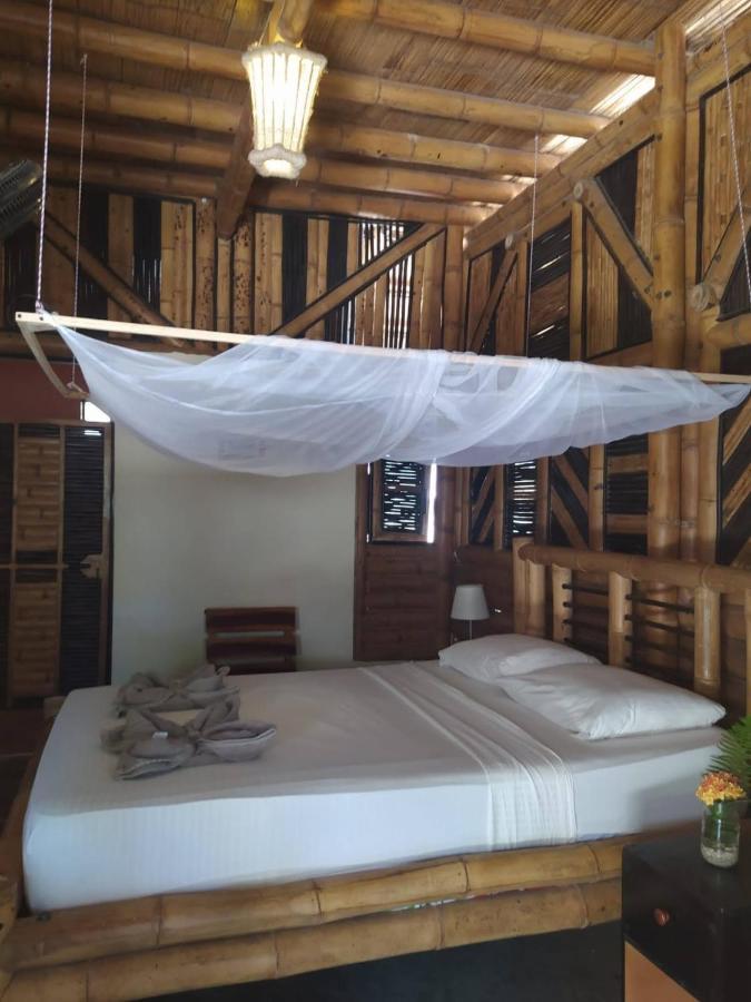 Coco Saenkala Hostel Паломино Экстерьер фото